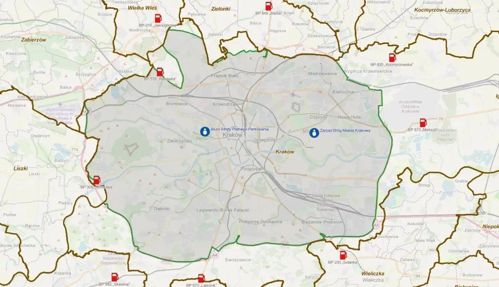 Mapa Strefy Czystego Transportu w Krakowie. Przed podróżą warto sprawdzić dokładny przebieg granicy oraz status ulic, którymi planowany jest przejazd.